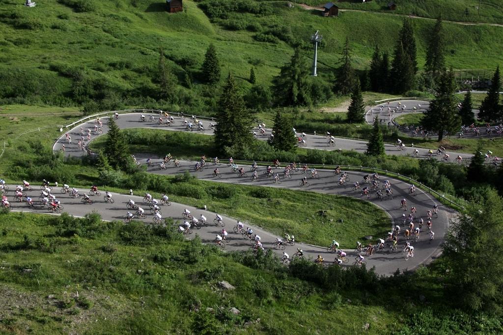 Dolomites Apartments Ciasa Vally Сан-Кассиано Экстерьер фото