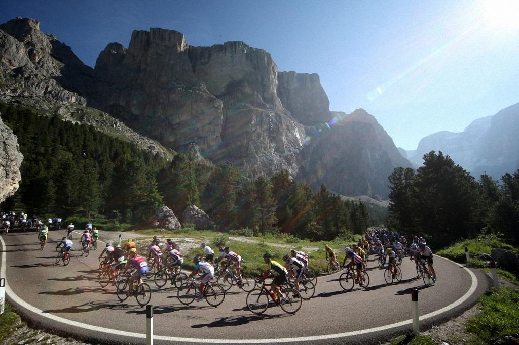 Dolomites Apartments Ciasa Vally Сан-Кассиано Экстерьер фото